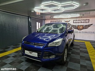 Ford Kuga 2.0 TDCi Powershift 4WD Trend