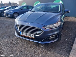 Ford Mondeo 2.0 HEV Trend