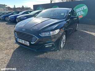 Ford Mondeo 2.0 HEV Trend