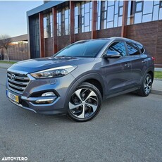 Hyundai Tucson 2.0 CRDI 4WD 8AT Luxury