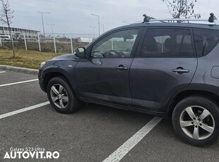 Toyota RAV4 2.2 D-4CAT 4WD Aut Luxury