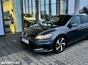 Volkswagen Golf 2.0 TSI DSG GTI Performance