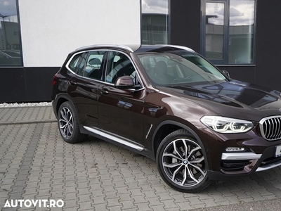 BMW X3 xDrive30i AT