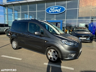 Ford Tourneo Courier 1.5 TDCi Trend