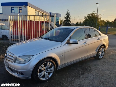 Mercedes-Benz C 180 CGI Automatik BlueEFFICIENCY Avantgarde