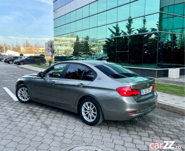 BMW 330e Hybrid 252 CP 2018