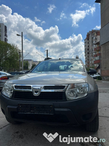 Dacia Duster 1.6 benzina 105cp 2013 90.000km