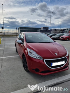Peugeot 208 1.0 benzina