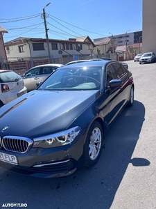 BMW Seria 5 520d AT