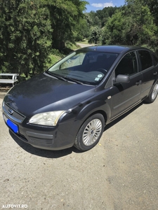Ford Focus 1.4i Trend