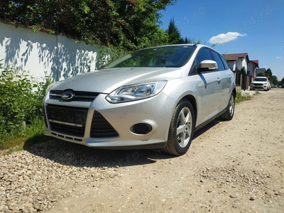 ford focus stare aproape ca nou,1.6 diesel ,2013