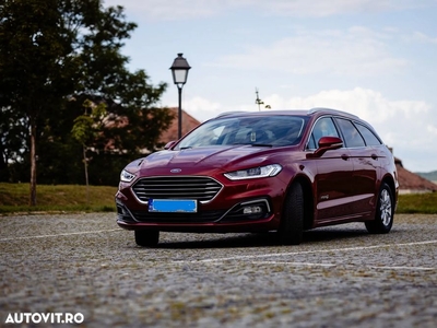 Ford Mondeo 2.0 HEV Titanium