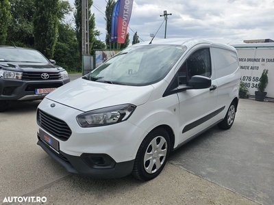 Ford Transit Courier 1.5 TDCi L1 Kombi Commercial Ambiente