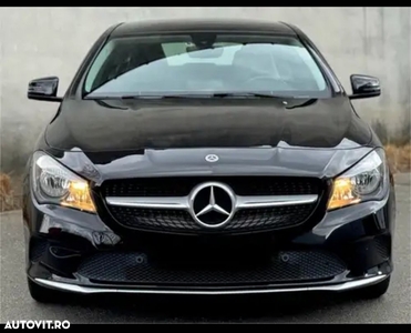 Mercedes-Benz CLA 180 7G-DCT