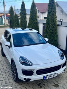 Porsche Cayenne Diesel Platinum Edition