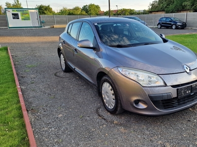 Renault Megane 1,6i an 2010 Garantie 12 luni, Posibilitate RATE