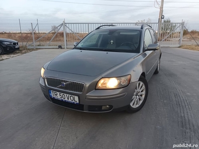 Vând Volvo V50