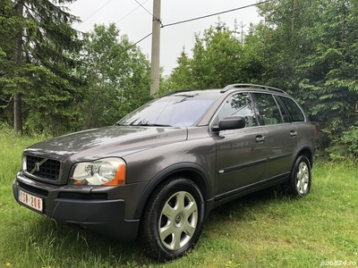 Volvo XC 90 4X4 Automat 2,4 Diesel 185 CP 7 Locuri