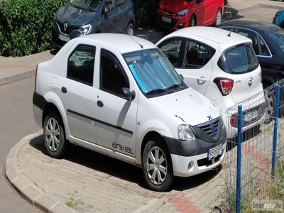 Vând Dacia Logan 1.4