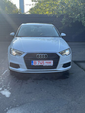 Audi A3 -2.0 TDi - DSG - sedan