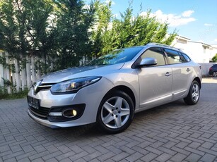 Renault Megane 2016 Euro6 1.5 DCI Navigatie Dubluclimatronic Parktronic Tempomat Led acum adus !