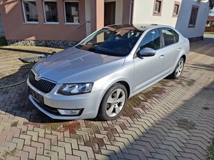 Skoda Octavia 1.2TSI an 2013 LIMUZINA