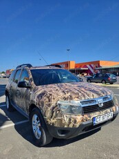 vand dacia duster 4 4 din punct de vedere mecanic se prezinta impecabil micii defecte estetice