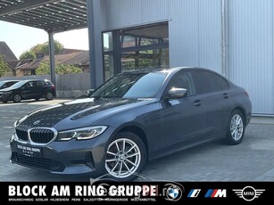 BMW Seria 3 320 d xDrive Lim. HUD Laser PDC SH DA AHK LHZ