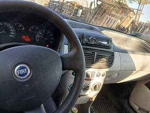 Fiat punto 1.2 benzină