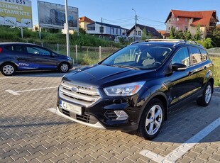 Ford Kuga 2.0 TDCi 4WD Powershift Titanium