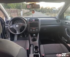 Liciteaza-Volkswagen Golf 2006