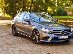 Mercedes-Benz C 220 d T 9G-TRONIC Avantgarde