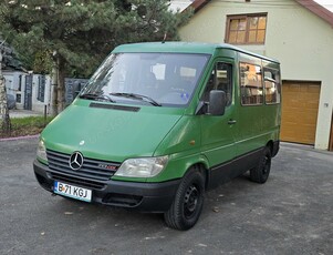 Mercedes-Benz Sprinter 8+1 Locuri