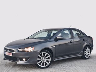 Mitsubishi Lancer 1.8 Intense