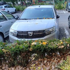 Particular, vand Dacia Sandero noiembrie 2017 kilometri putini, Euro 6