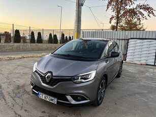 Renault Scenic BLUE dCi 120 EDC BLACK EDITION