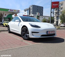 Tesla Model 3 Standard Reichweite Plus Hinterradantrieb