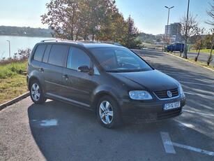 vand touran 2.0 tdi 170cai 7 locuri