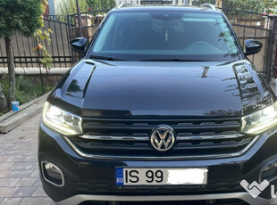 Auto Vw t-cross.