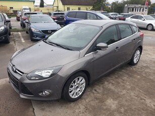 Ford focus, an 2012,motor 1000 benzină, euro 5,cutie de viteză 6+1