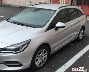 Liciteaza-Opel Astra 2020