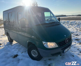 Mercedes-Benz Sprinter 213 CDI cu 9 Locuri