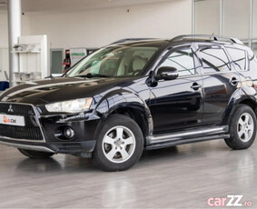 Mitsubishi outlander automat 7 locuri 4x4 full option