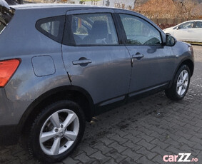 Nissan Qashqai J10