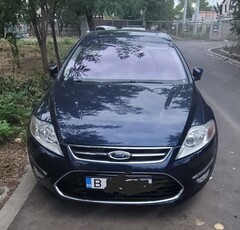 Vând Ford Mondeo 2012