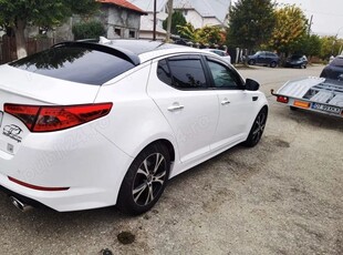 Vând Kia Optima 1.7 full dotări