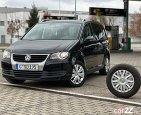 Vw Touran*2010*navigatie*BiXenon*euro 5*pilot*1.4 benzina~TSI*Germania