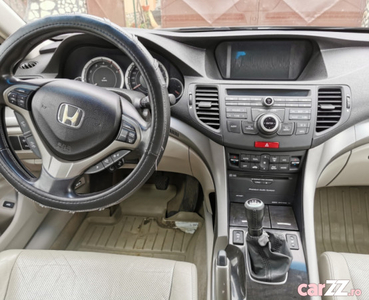 Honda Accord 2.2