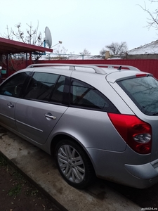 vând Renault laguna feclift an 2007