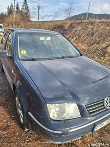 Vand vw bora an 2003